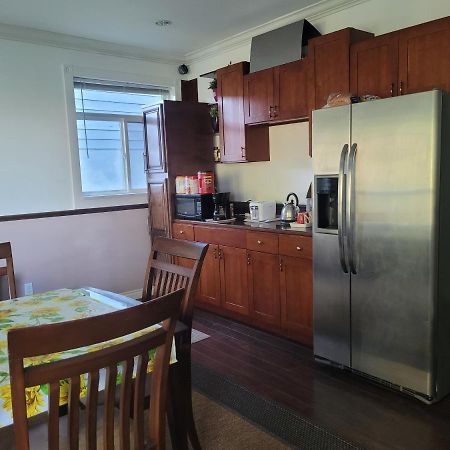 Vancouver Jenny'S Guesthouse كوكاوتلام المظهر الخارجي الصورة