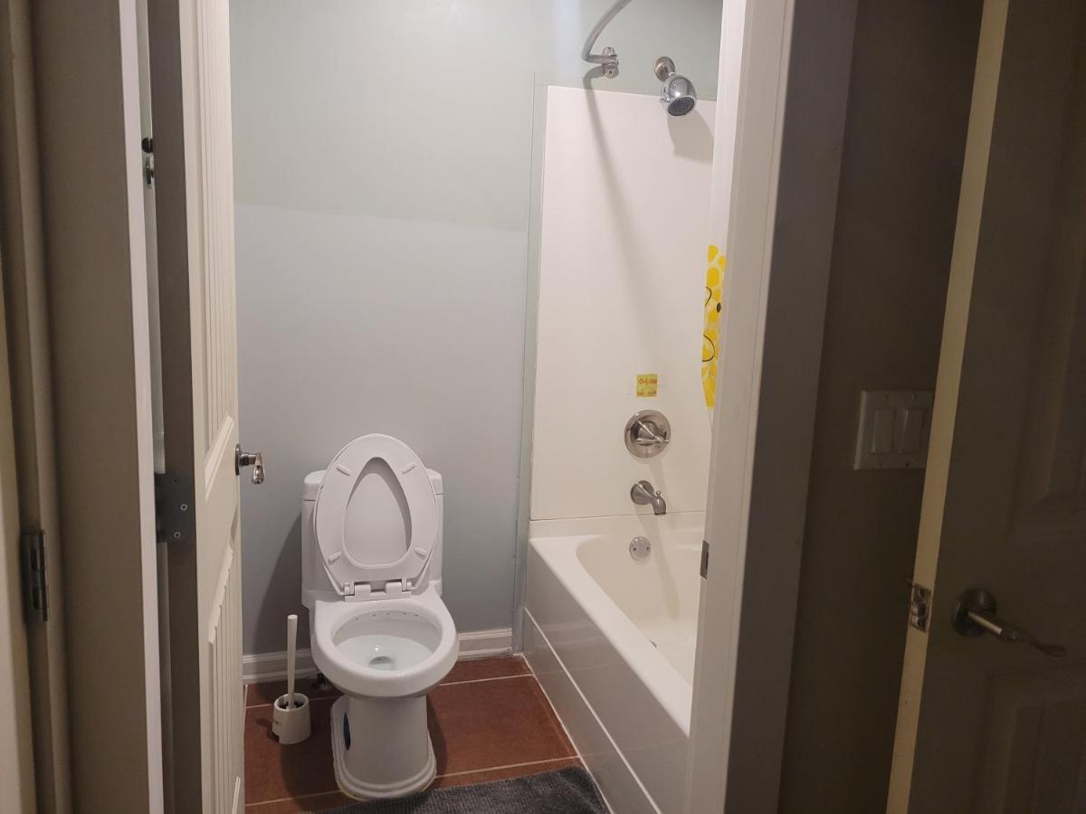 Vancouver Jenny'S Guesthouse كوكاوتلام المظهر الخارجي الصورة